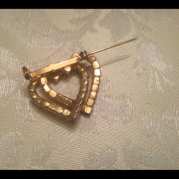 Double Heart Rhinestone Brooch - Picture 3 of 3